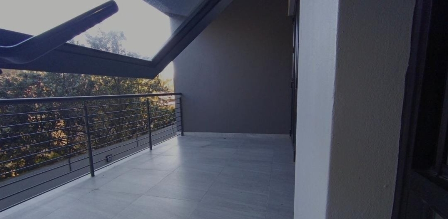 2 Bedroom Property for Sale in Table View Western Cape